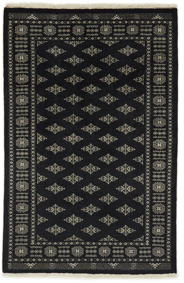 Bokhara Tekke three-ply hand-knotted wool rug, 4.5 × 6.9 ft