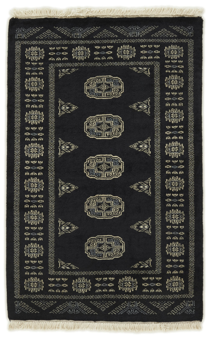 Bokhara Gul three-ply hand-knotted wool rug, 2.6 × 4 ft