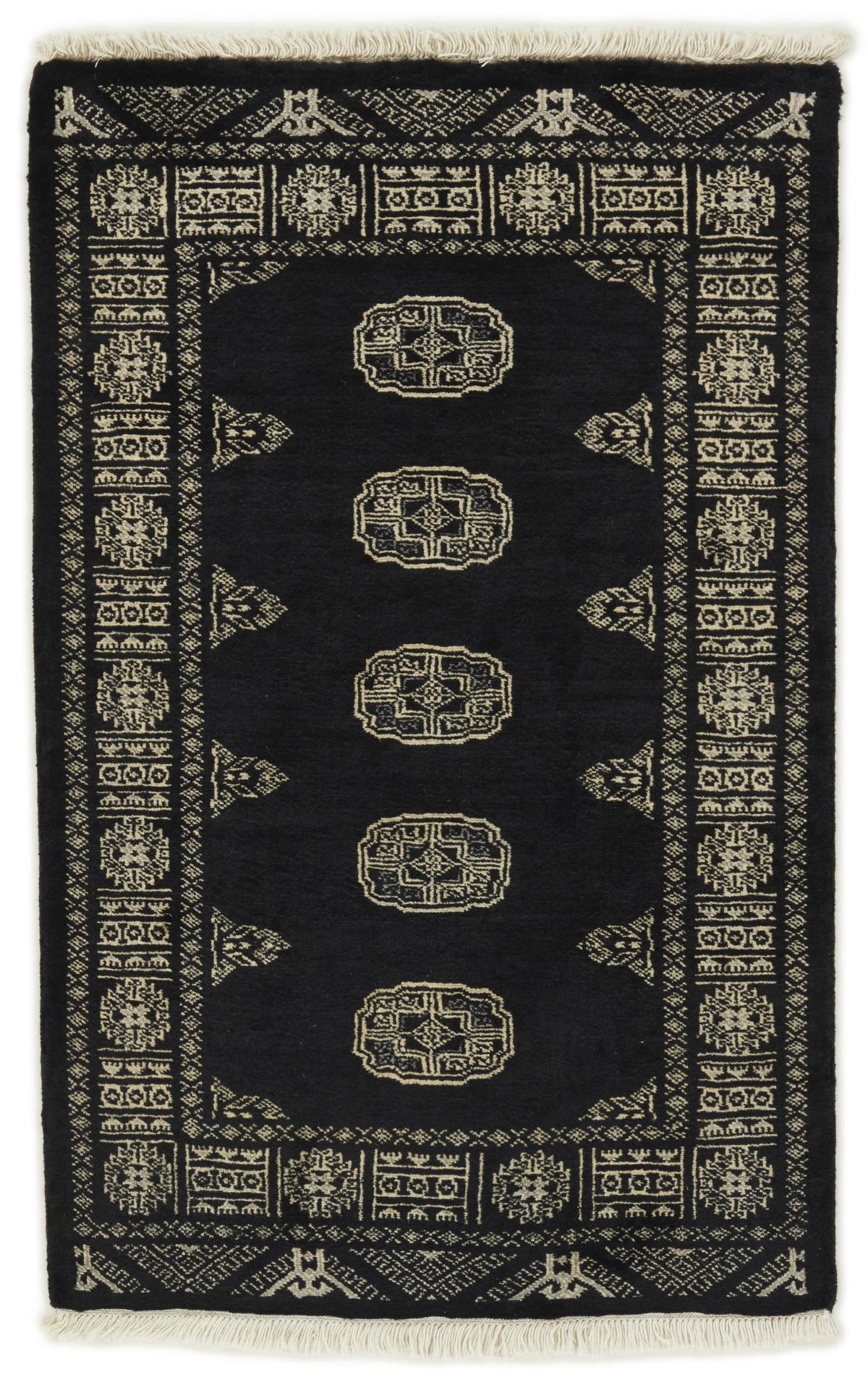 Bokhara Gul three-ply hand-knotted wool rug, 2.6 × 4 ft