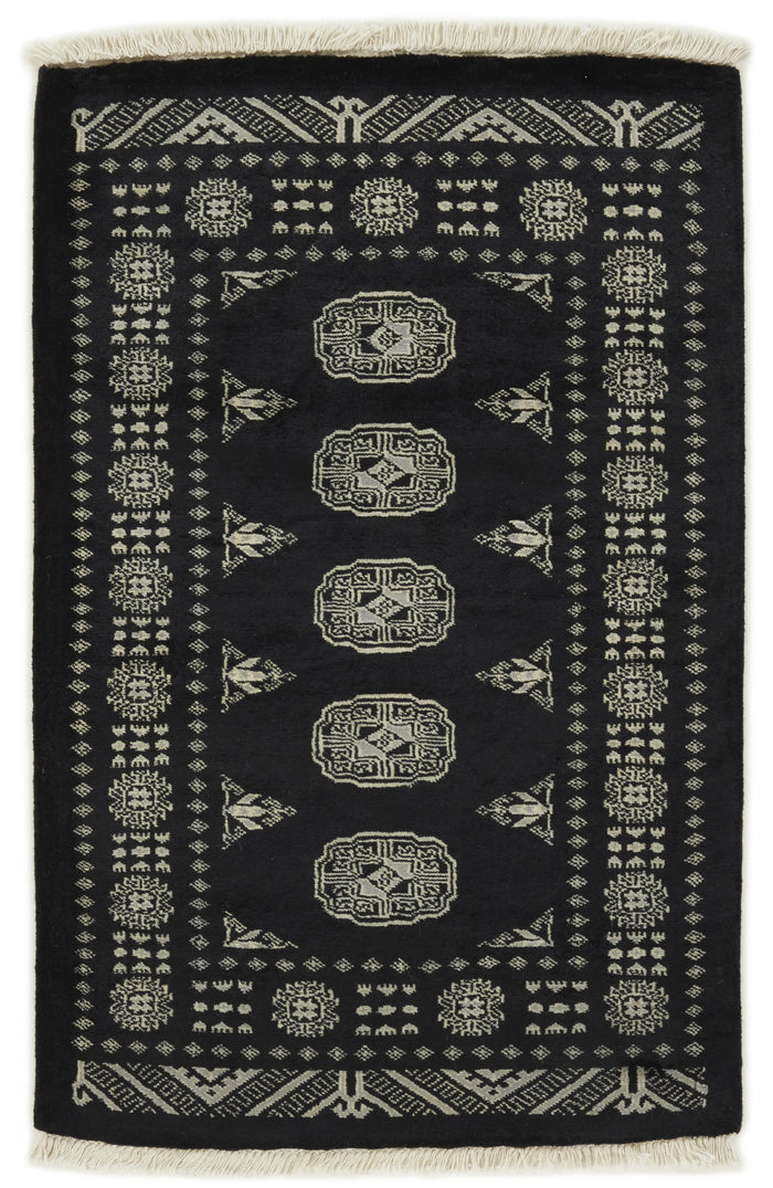 Bokhara Gul three-ply hand-knotted wool rug, 2.7 × 4.2 ft