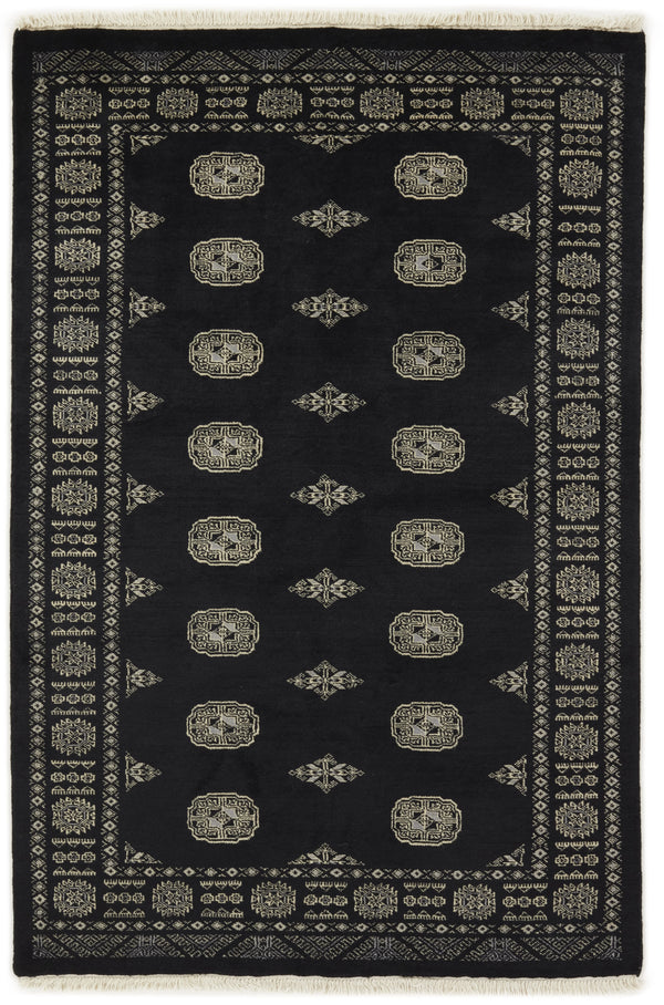 Bokhara Gul three-ply hand-knotted wool rug, 4.5 × 6.7 ft