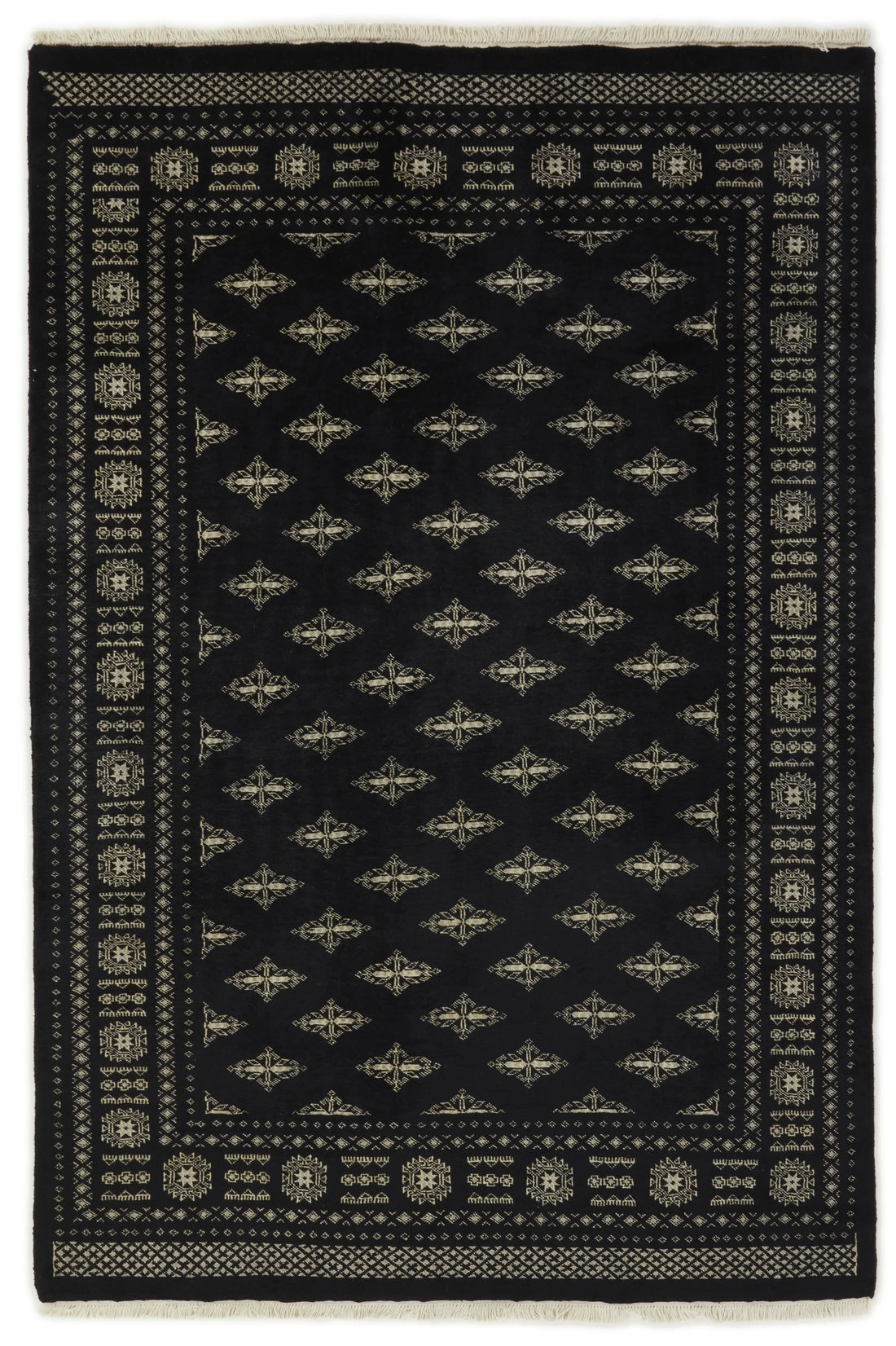 Bokhara Tekke three-ply hand-knotted wool rug, 5.4 × 8.1 ft